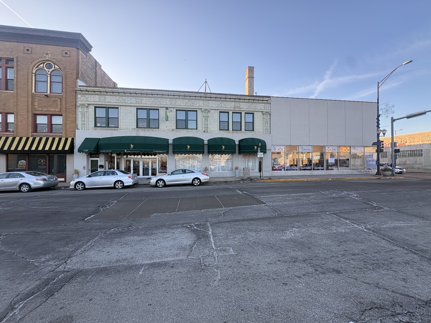 13102 S Western Avenue Property Photo 3