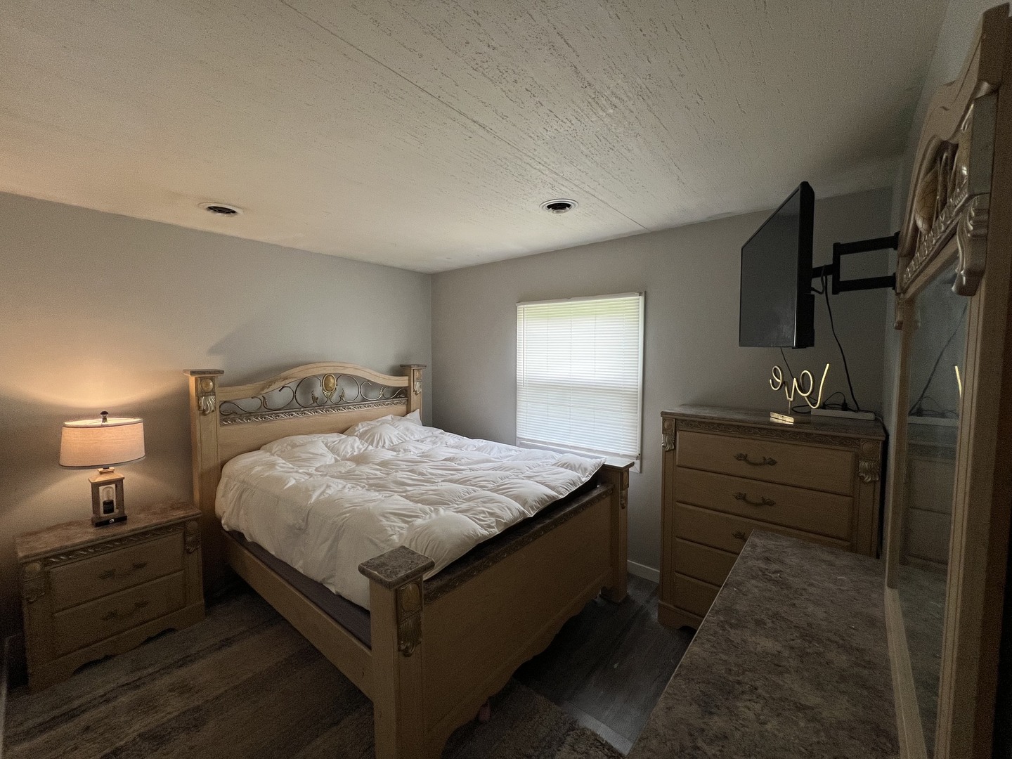 629 Belmont Drive Property Photo 8