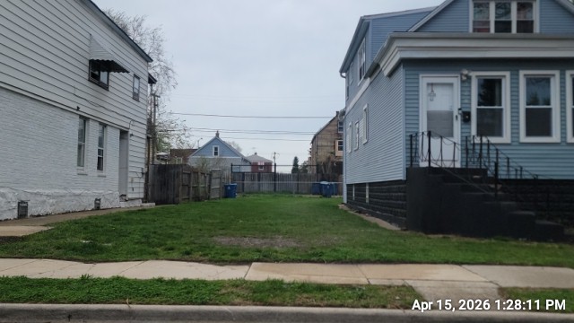 330 154th Place Property Photo 2