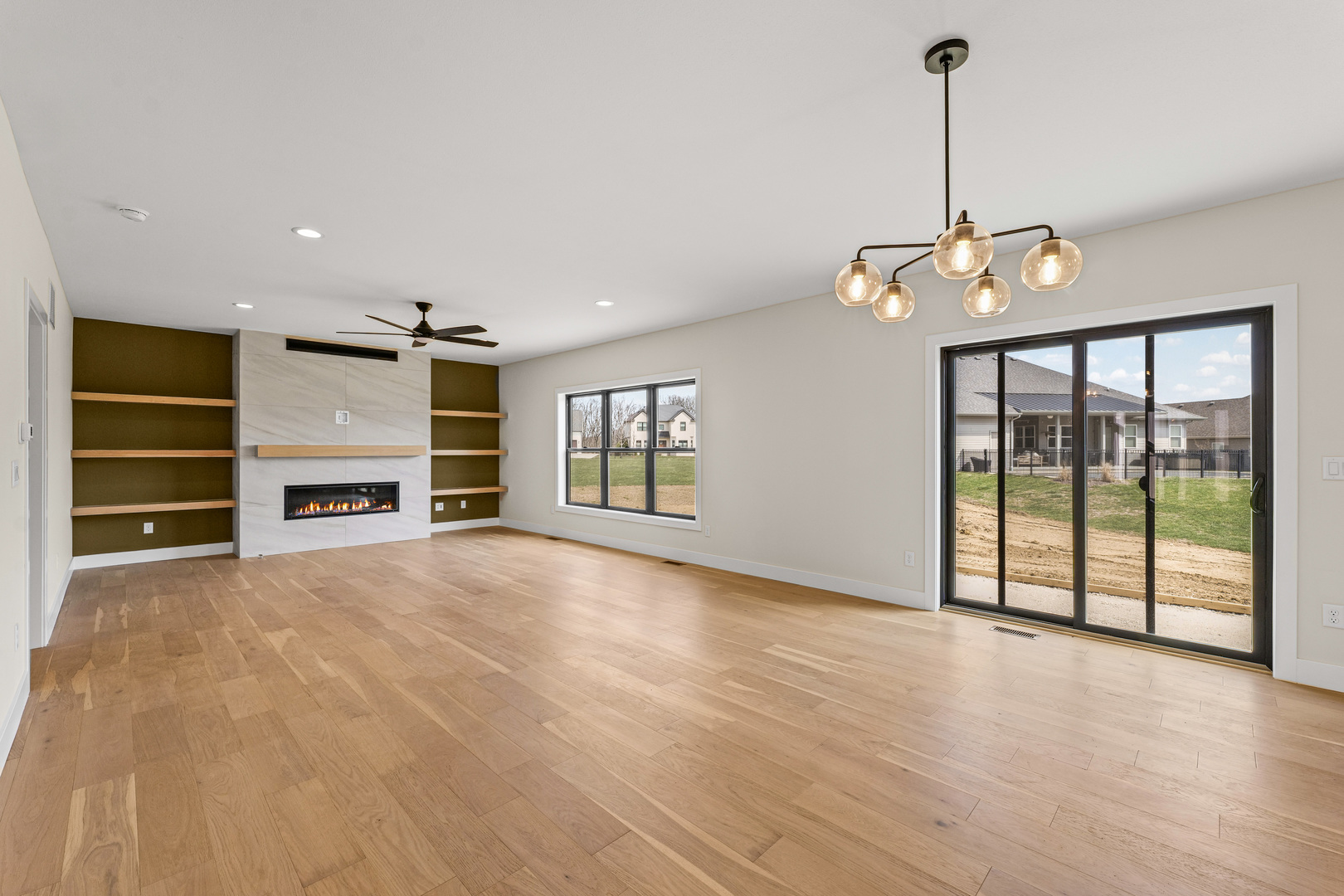 1206 Willowgrove Lane Property Photo 4