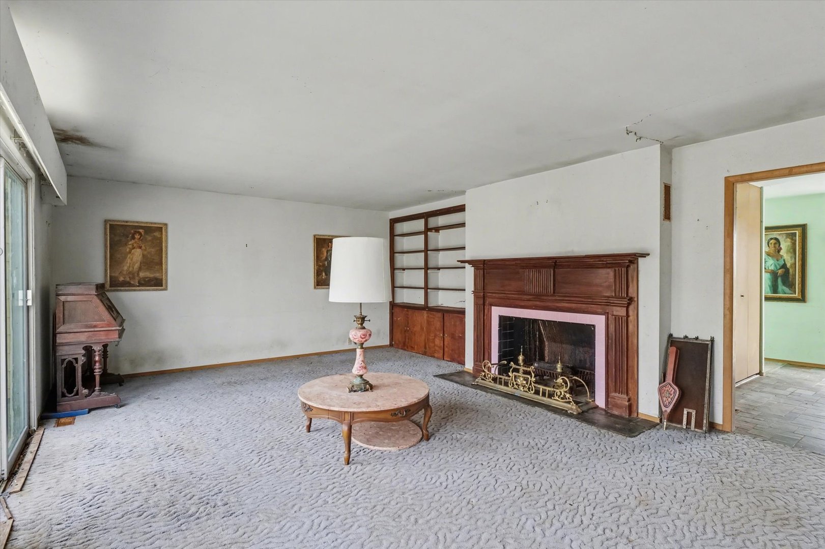 404 Oak Drive Property Photo 8