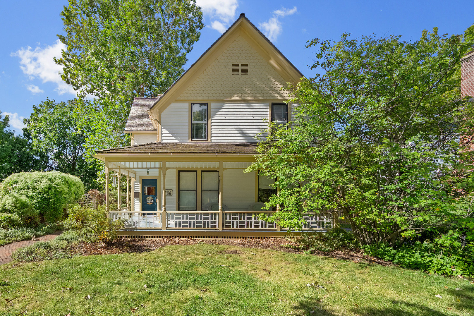 4816 Linscott Avenue Property Photo 1