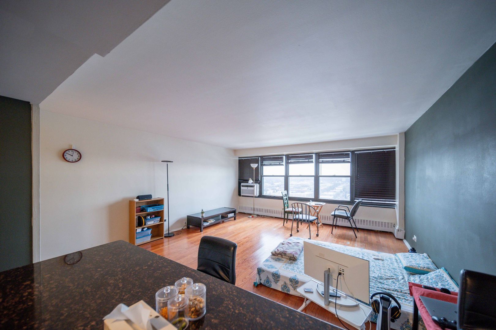 6030 N Sheridan Road 2011 Property Photo 6