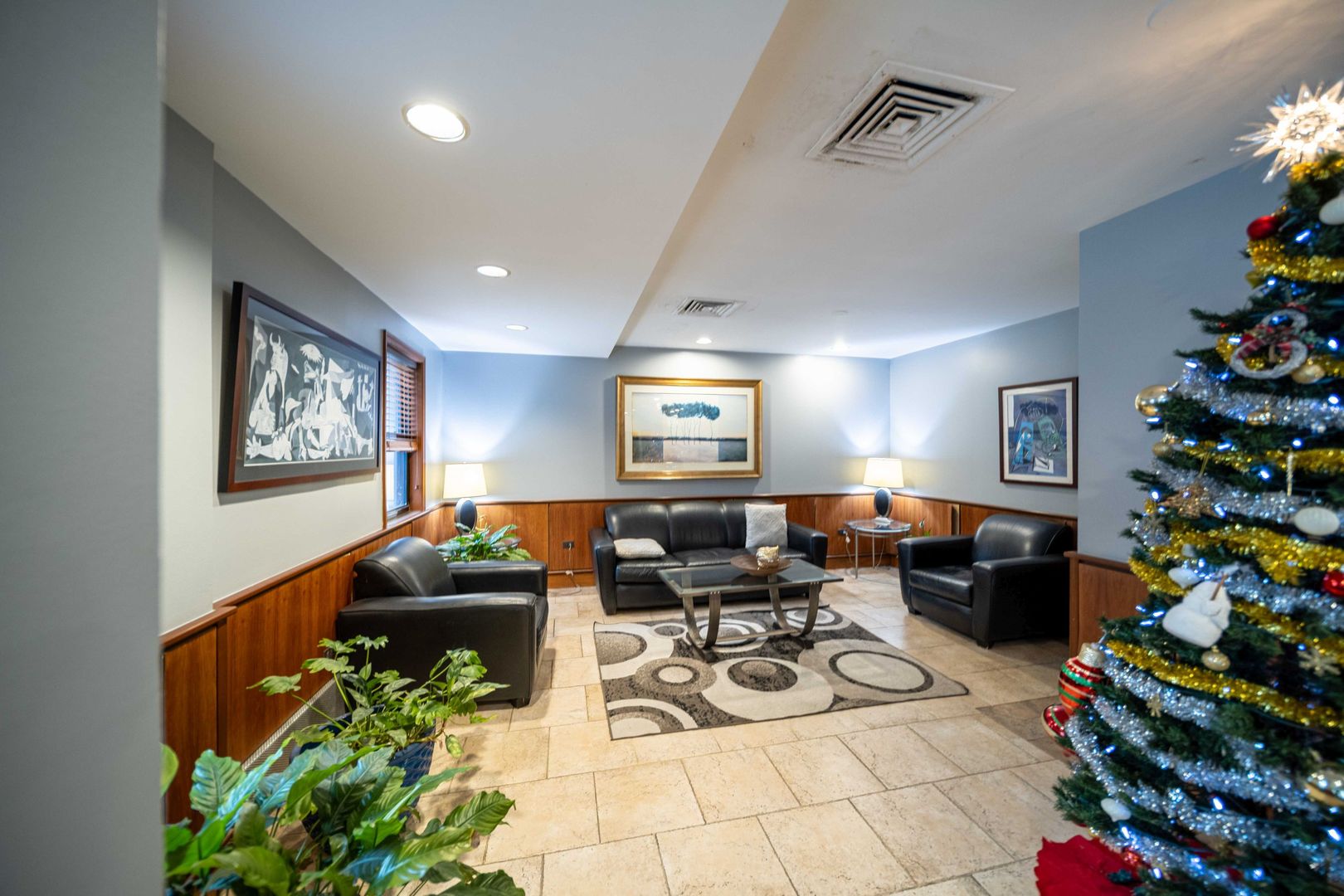 6030 N Sheridan Road 2011 Property Photo 14