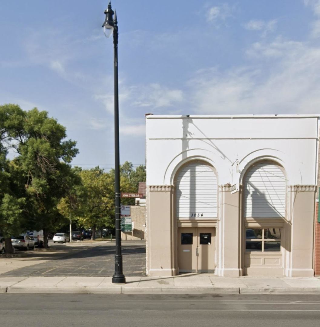3234-36 W NORTH Avenue Property Photo 1