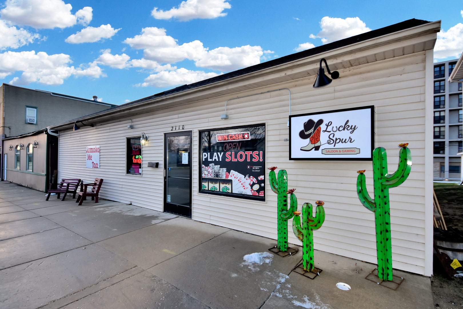 2110 4th Street Property Photo 1