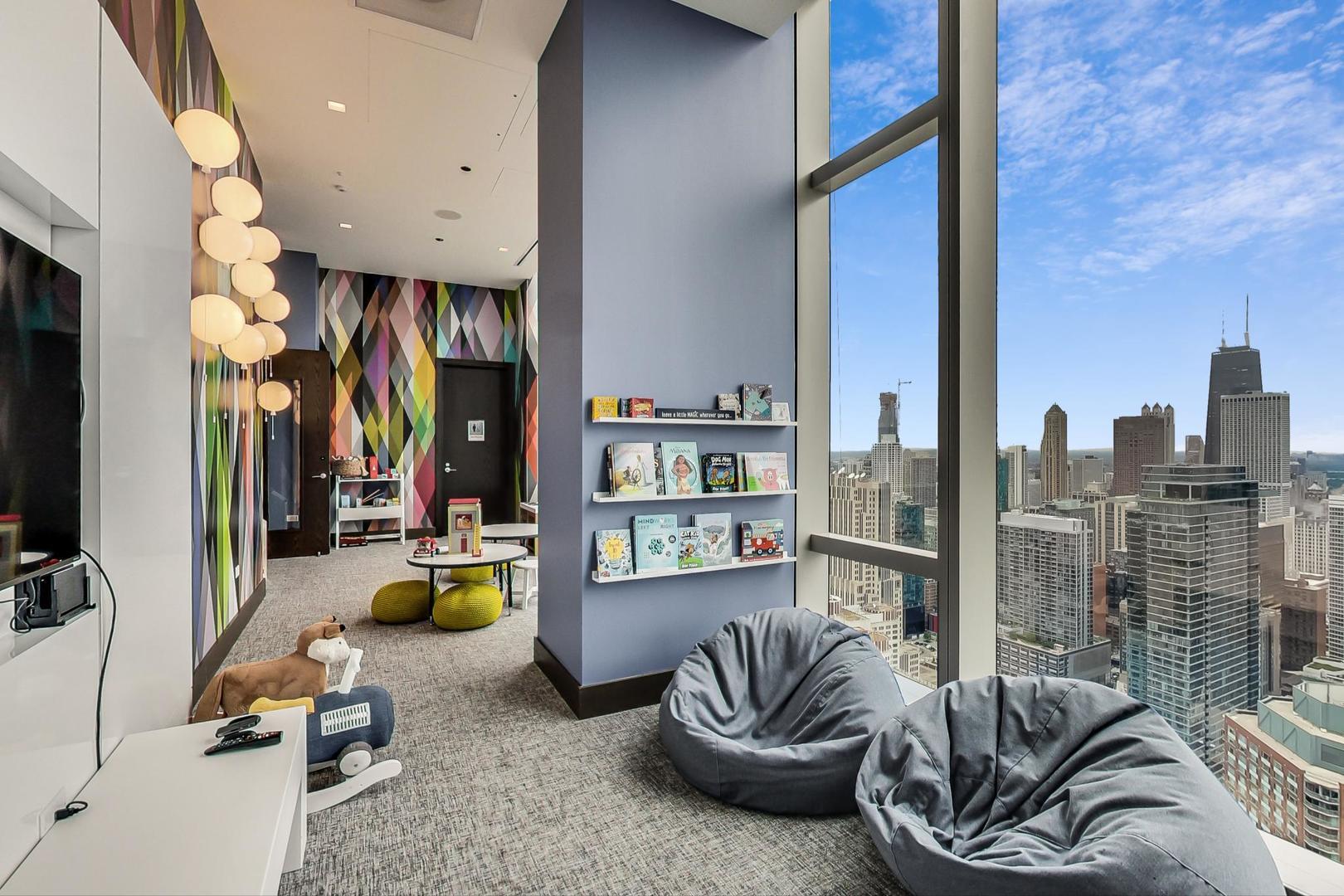 363 E Wacker Drive 9101 Property Photo 45
