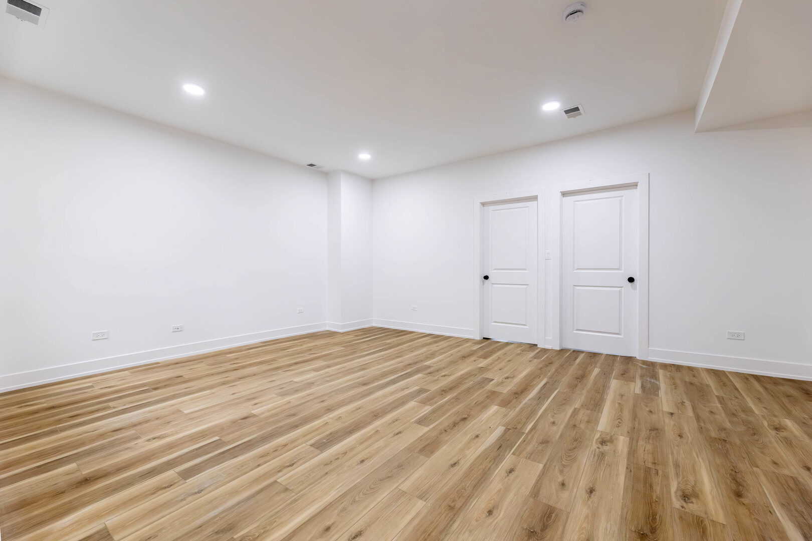241 W 74th Street 1 Property Photo 7