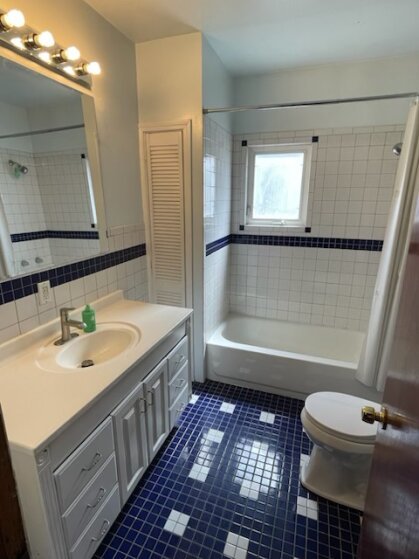 2247 N 73rd Avenue Property Photo 14