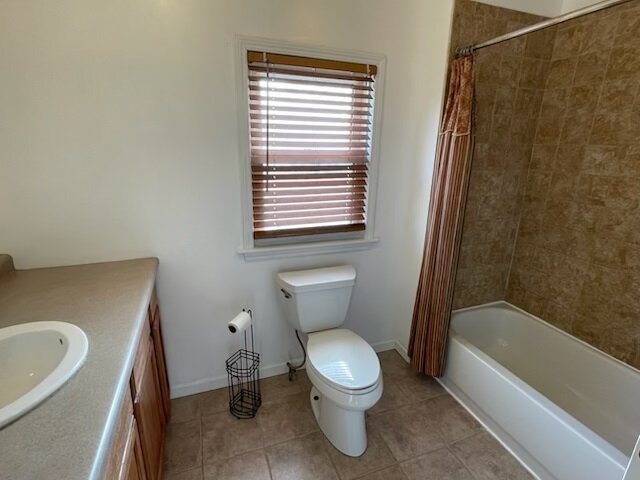 2247 N 73rd Avenue Property Photo 23