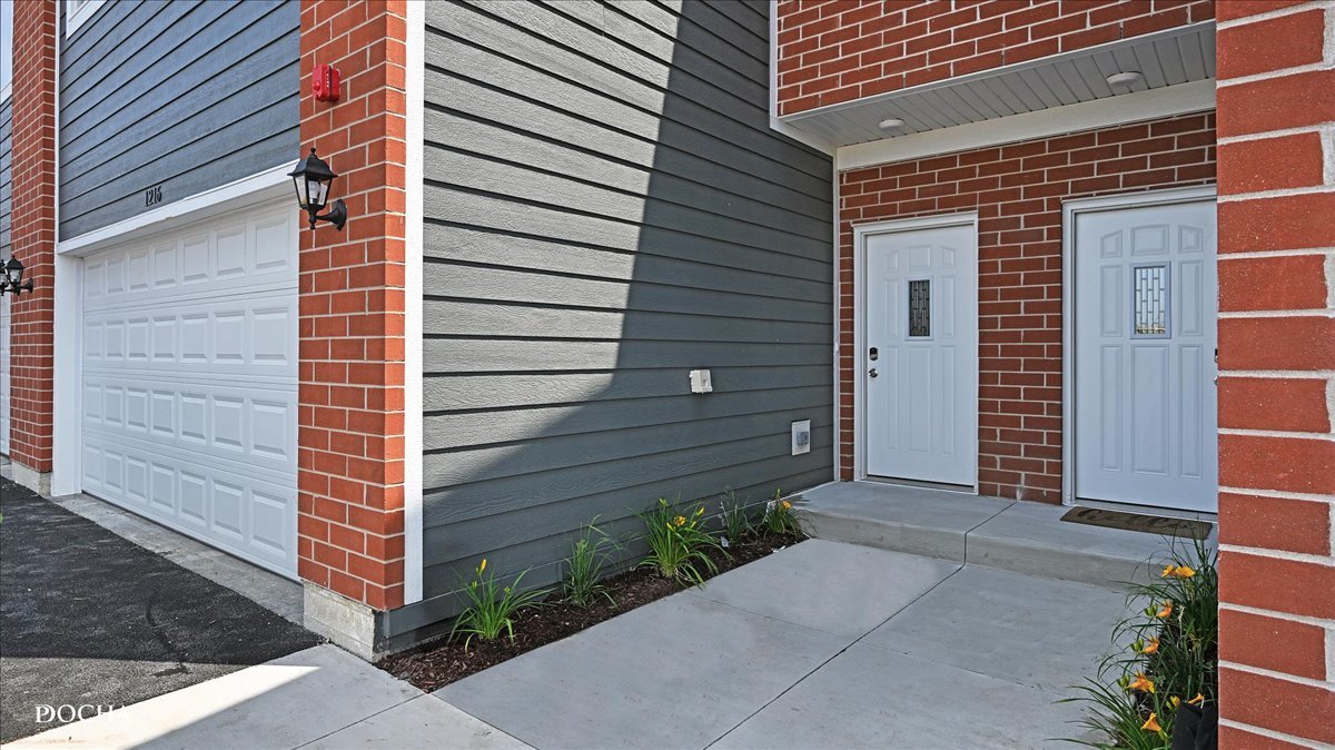 1233 Gillespie Lane Property Photo 2