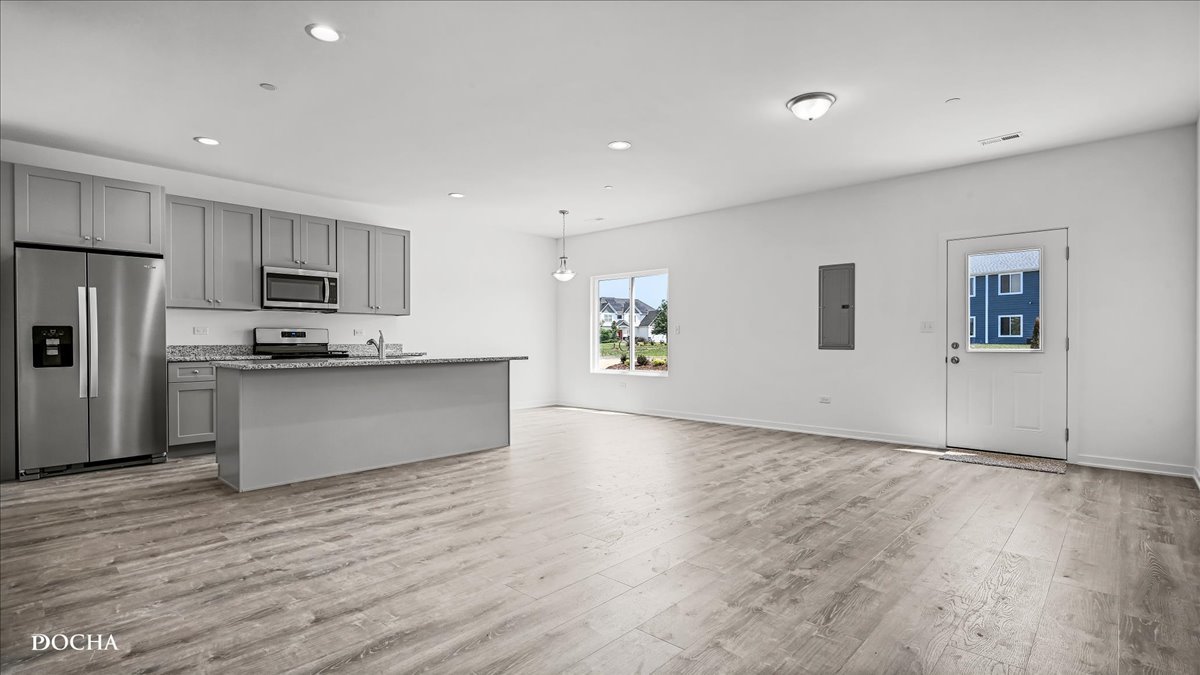 1233 Gillespie Lane Property Photo 3