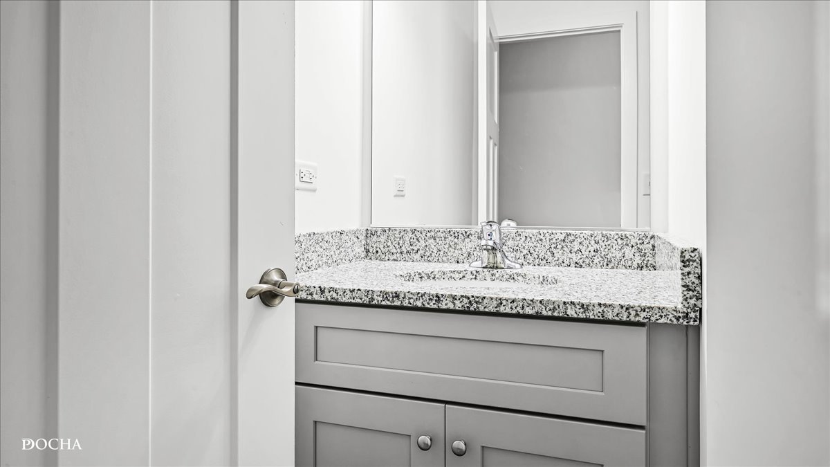 1233 Gillespie Lane Property Photo 9