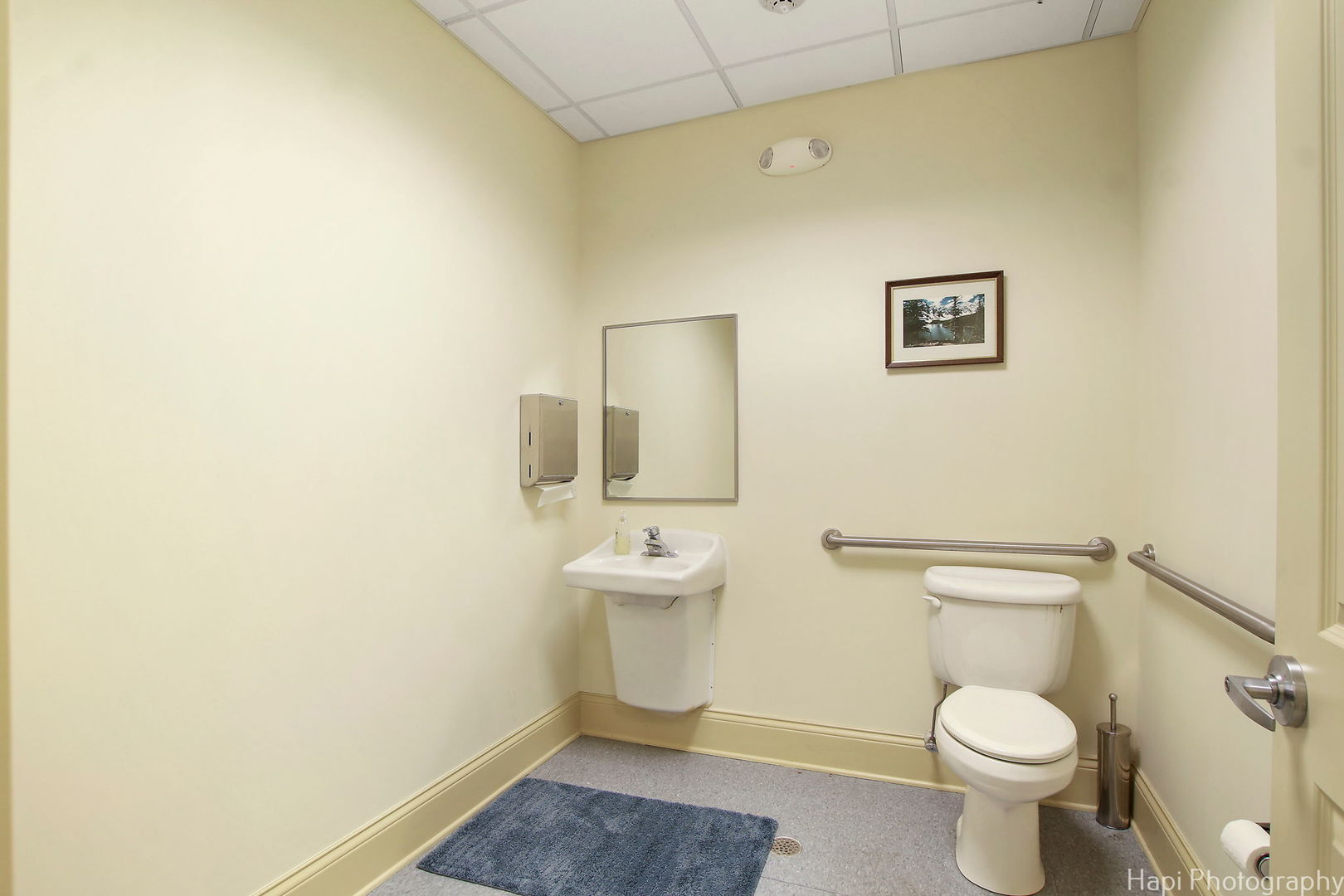 1531 S Grove Avenue 201 Property Photo 16