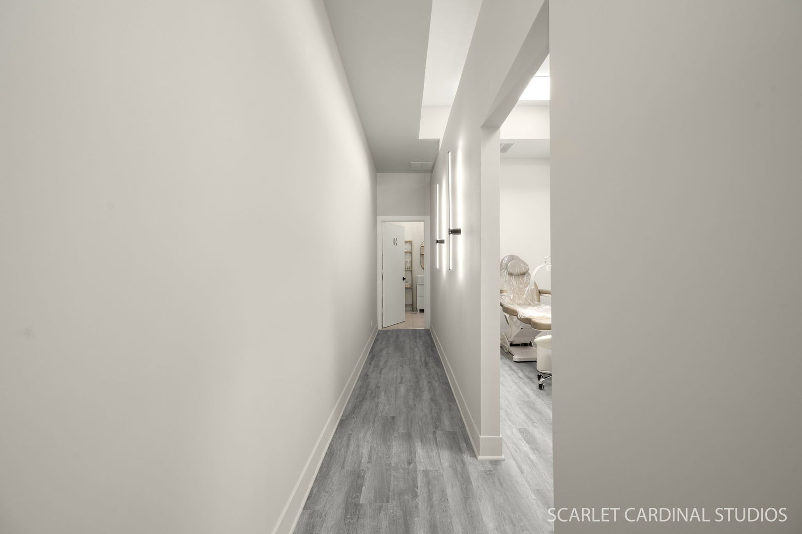2956 N Lincoln Avenue Property Photo 14