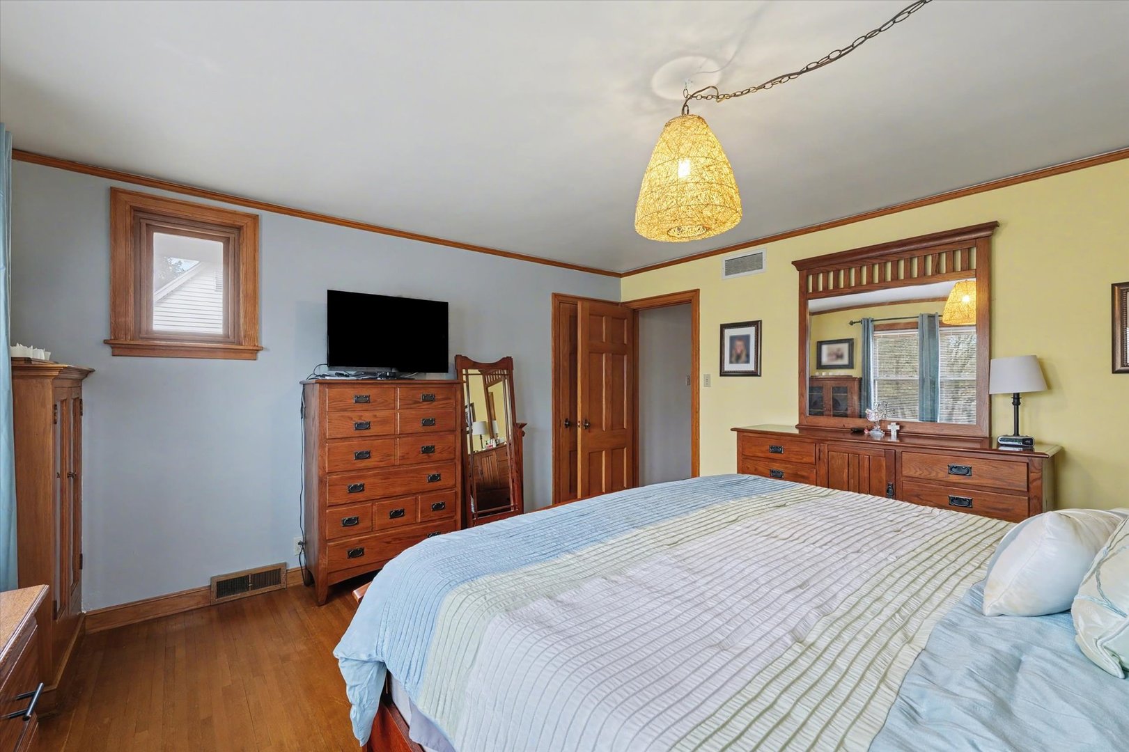 324 S Sangamon Avenue Property Photo 29