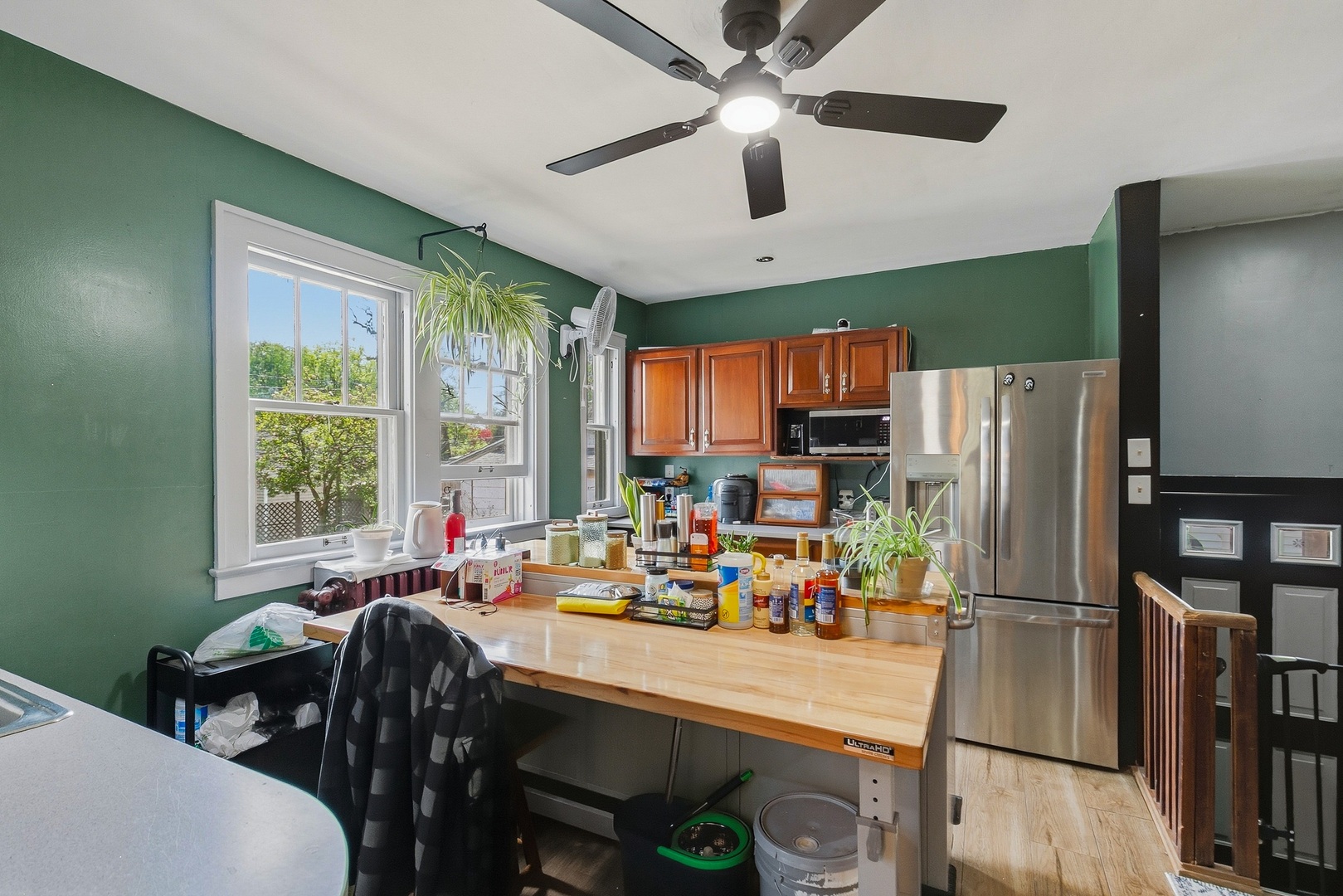 937 25th Street Property Photo 8