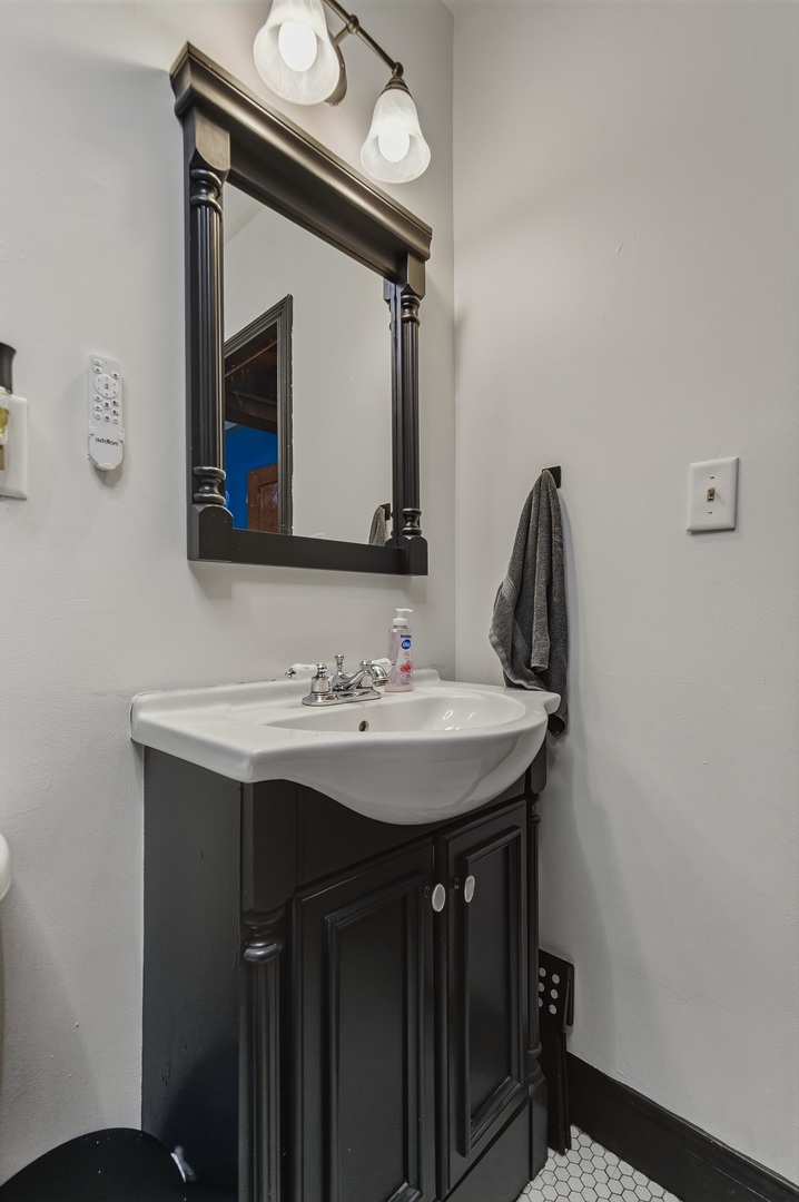 937 25th Street Property Photo 21
