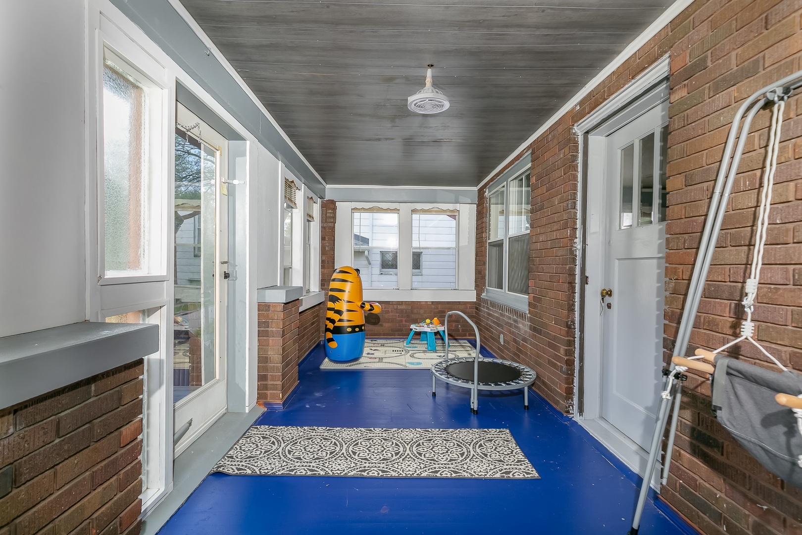 937 25th Street Property Photo 42