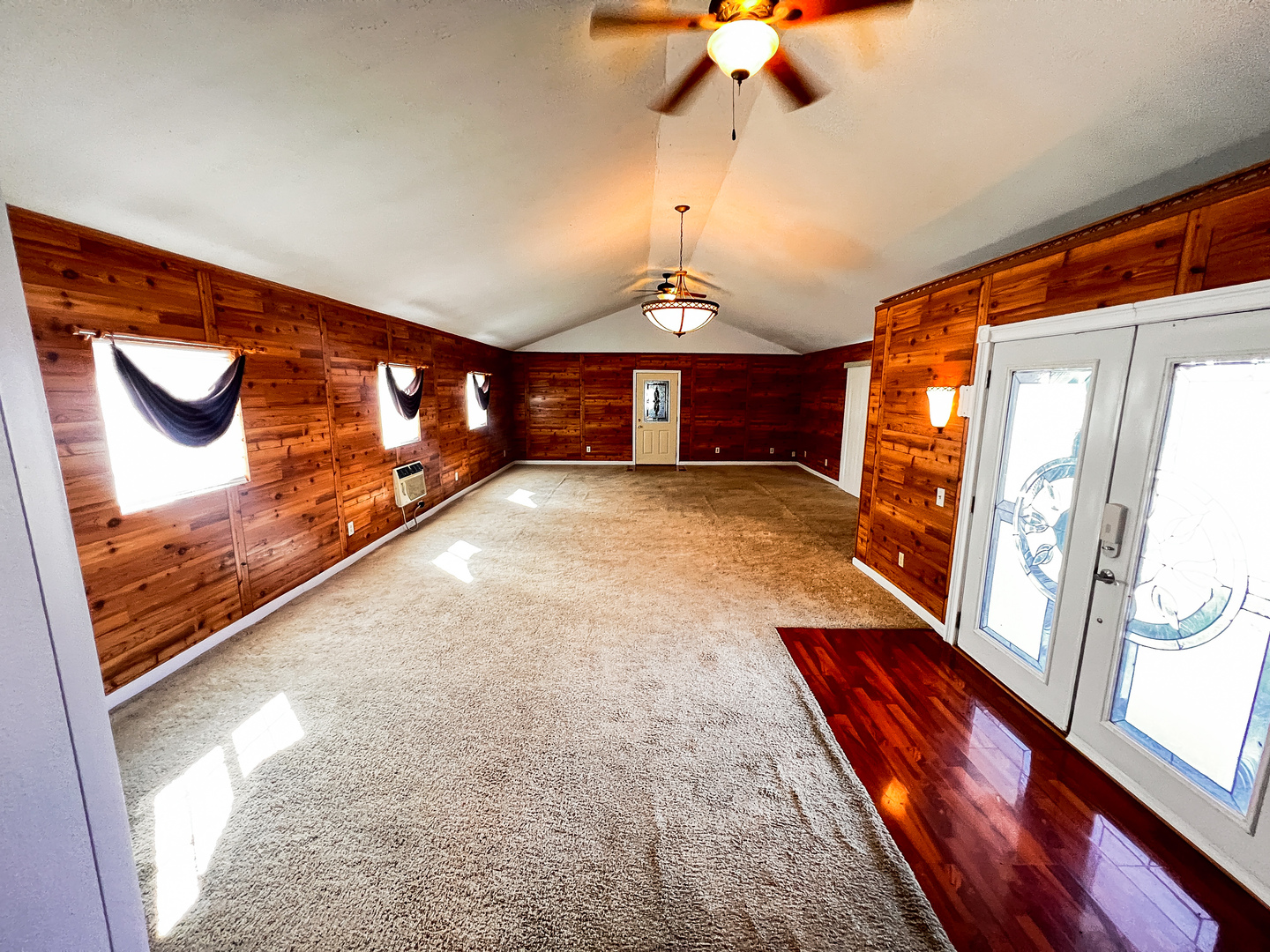21604 Fox Drive Property Photo 14