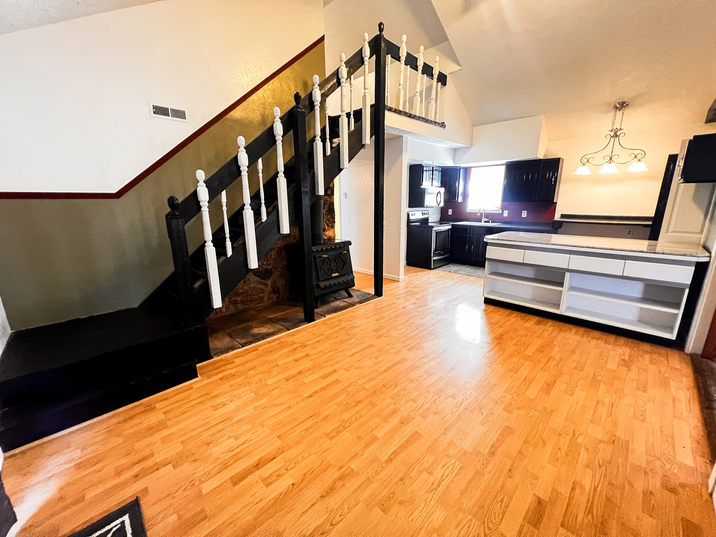 21604 Fox Drive Property Photo 16