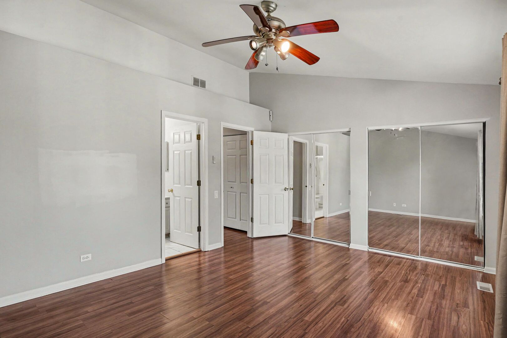 1870 Middlebury Drive Property Photo 18