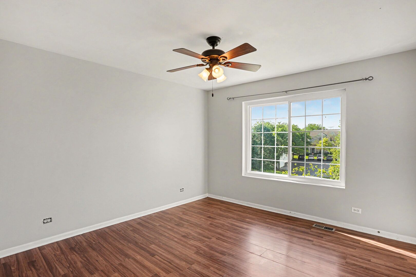 1870 Middlebury Drive Property Photo 20