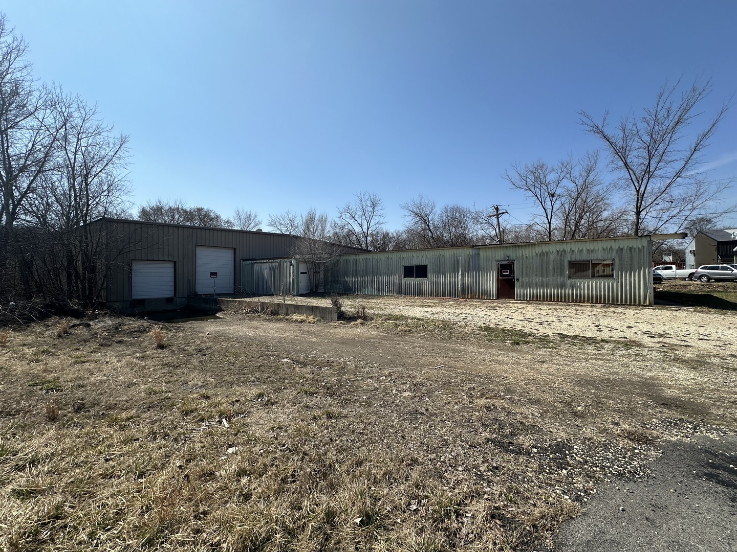 1035 W Algonquin Road Property Photo 11