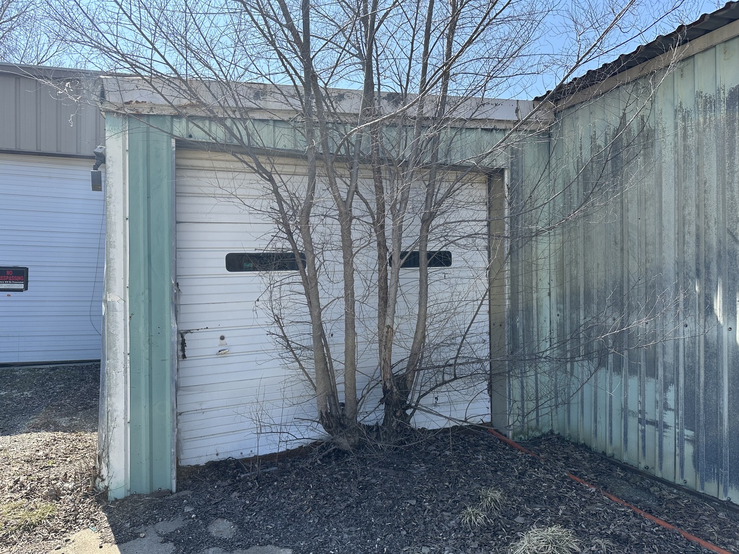 1035 W Algonquin Road Property Photo 17