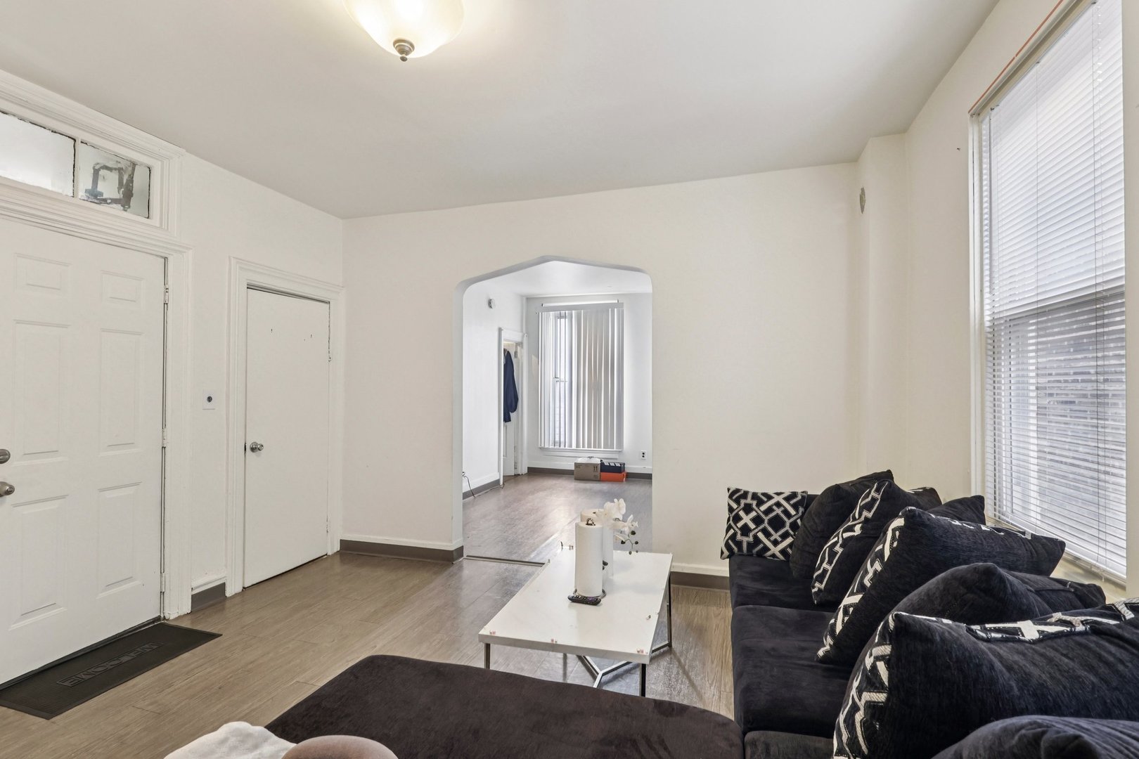 1908 S Loomis Street Property Photo 3