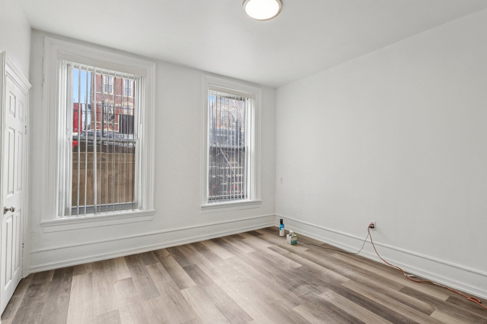 1908 S Loomis Street Property Photo 13