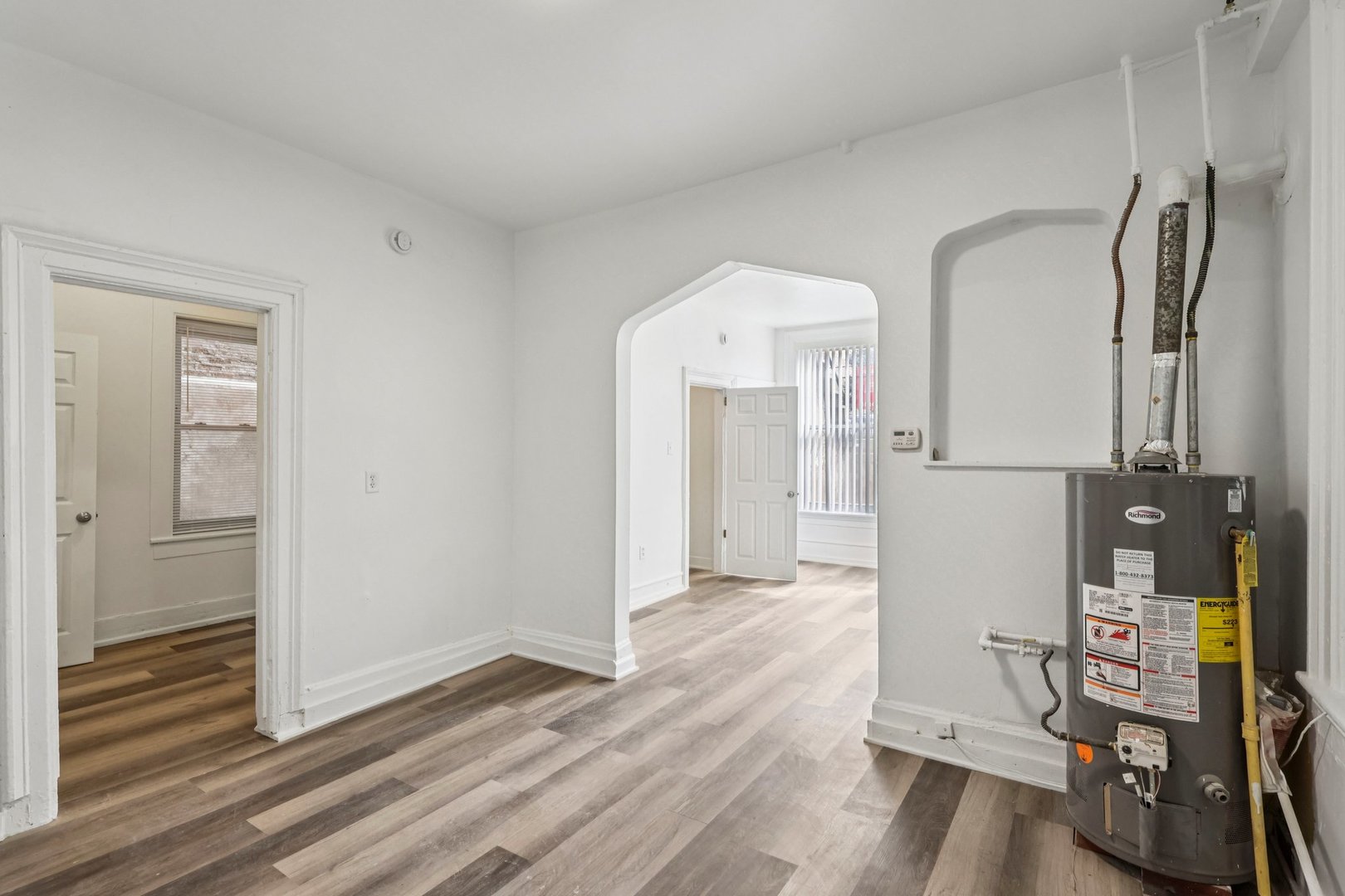 1908 S Loomis Street Property Photo 16