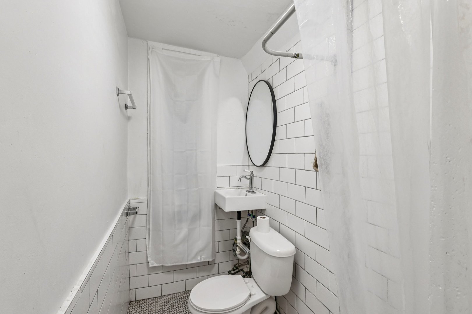 1908 S Loomis Street Property Photo 18