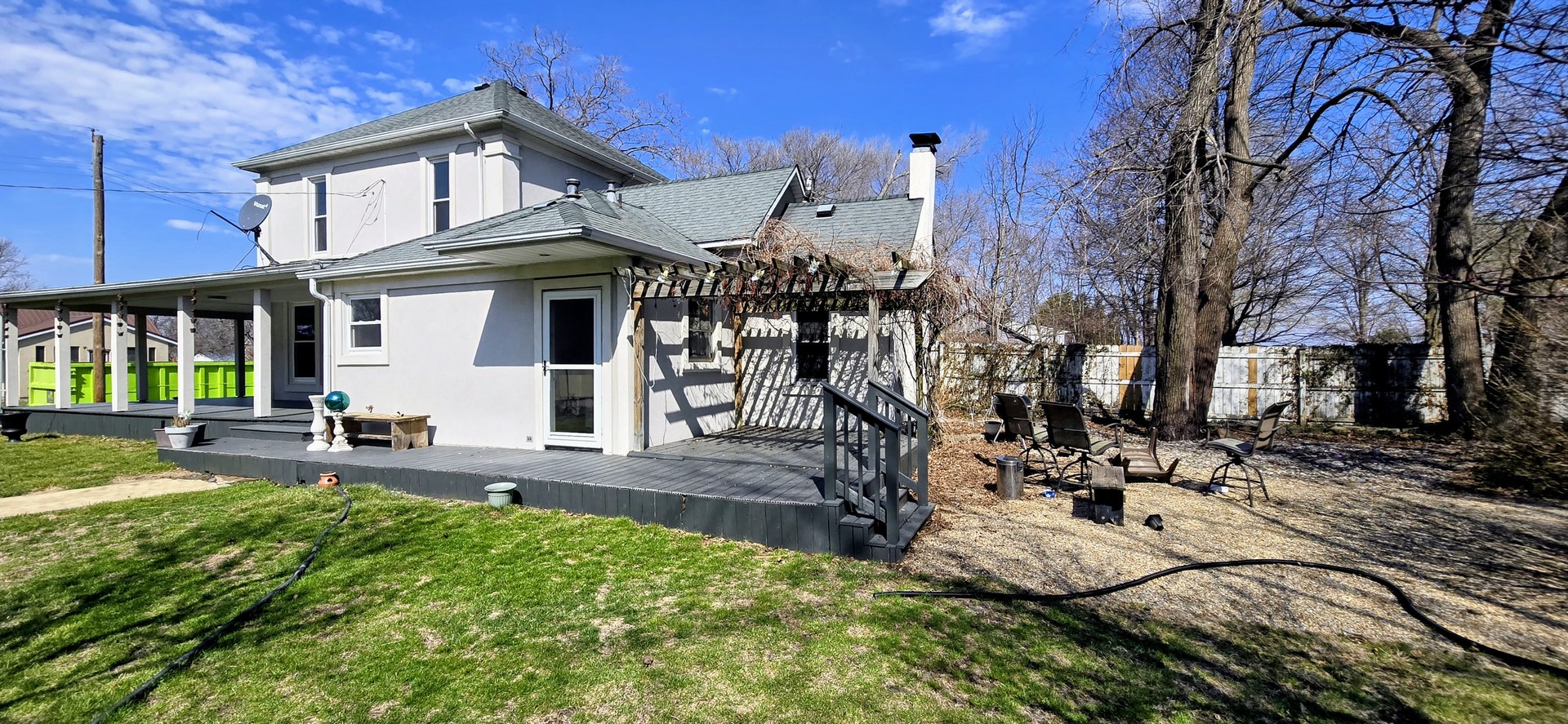110 Duell Street Property Photo 3