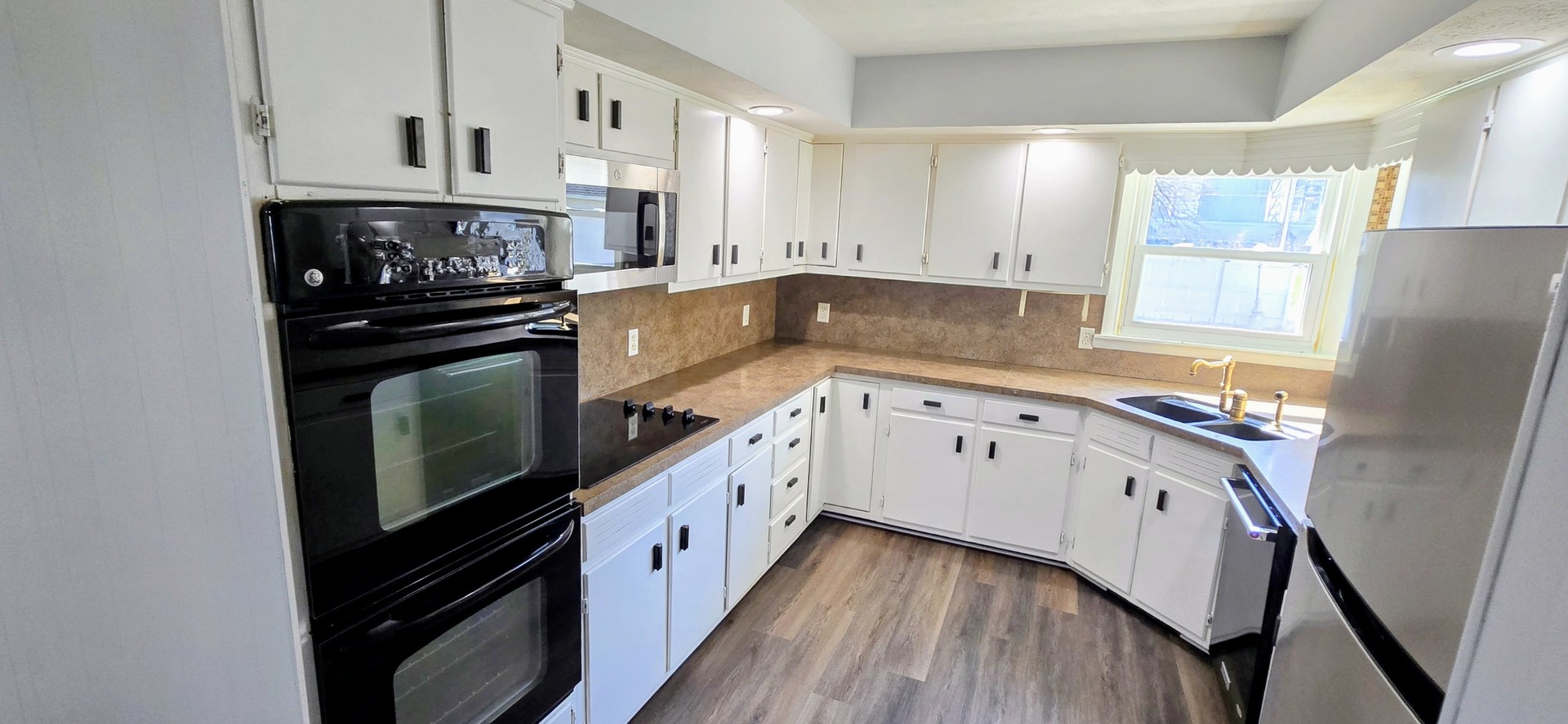 110 Duell Street Property Photo 7