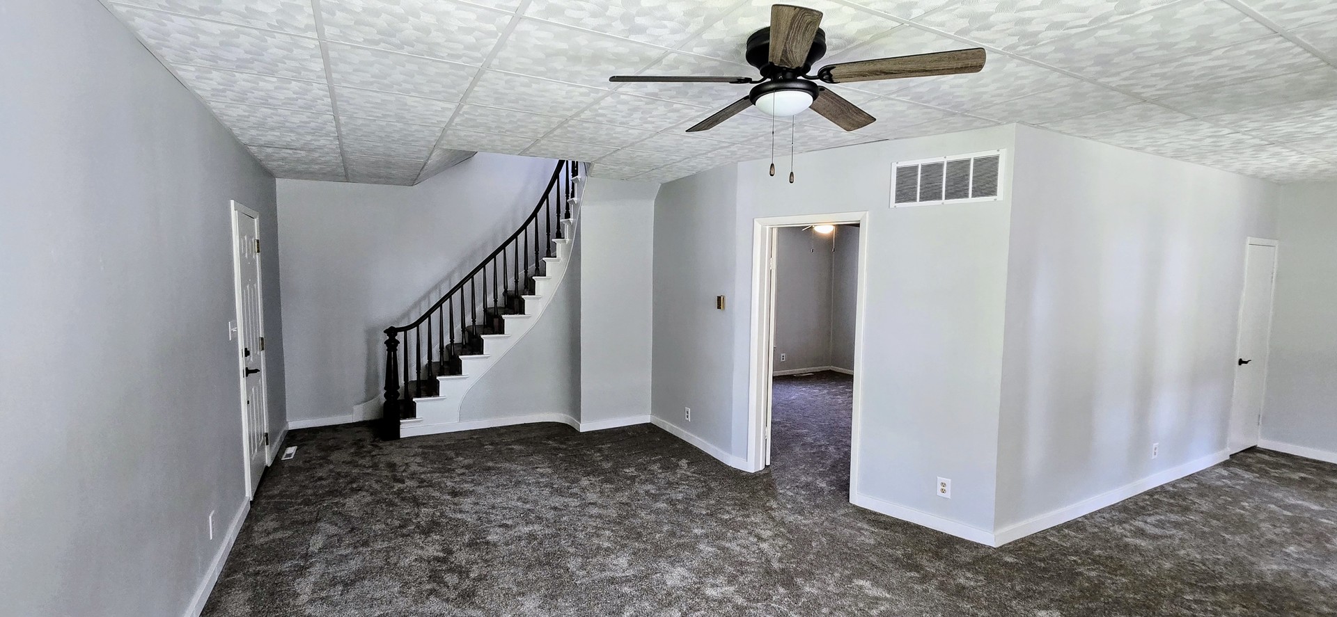 110 Duell Street Property Photo 15