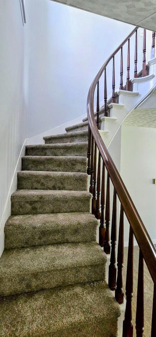 110 Duell Street Property Photo 16