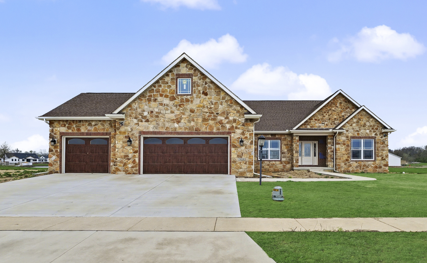 3020 Beringer Circle Property Photo 2