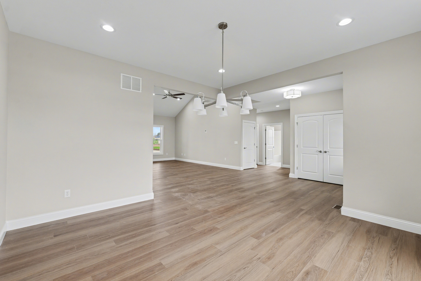 3020 Beringer Circle Property Photo 8