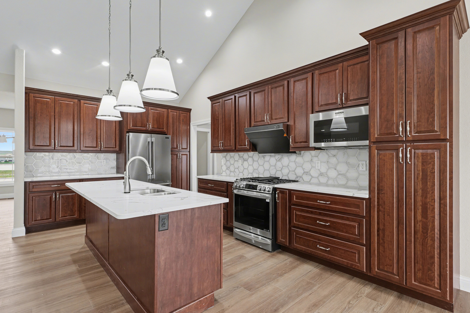 3020 Beringer Circle Property Photo 14