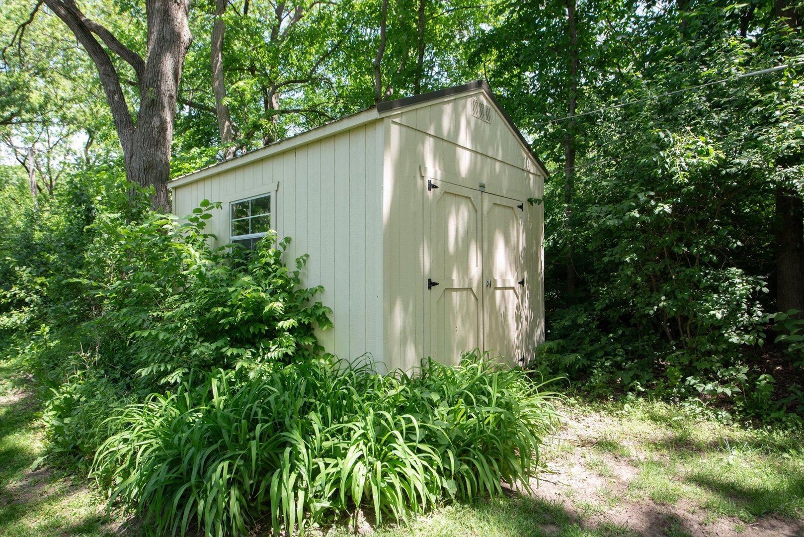 1196 Nottingham Lane Property Photo 43