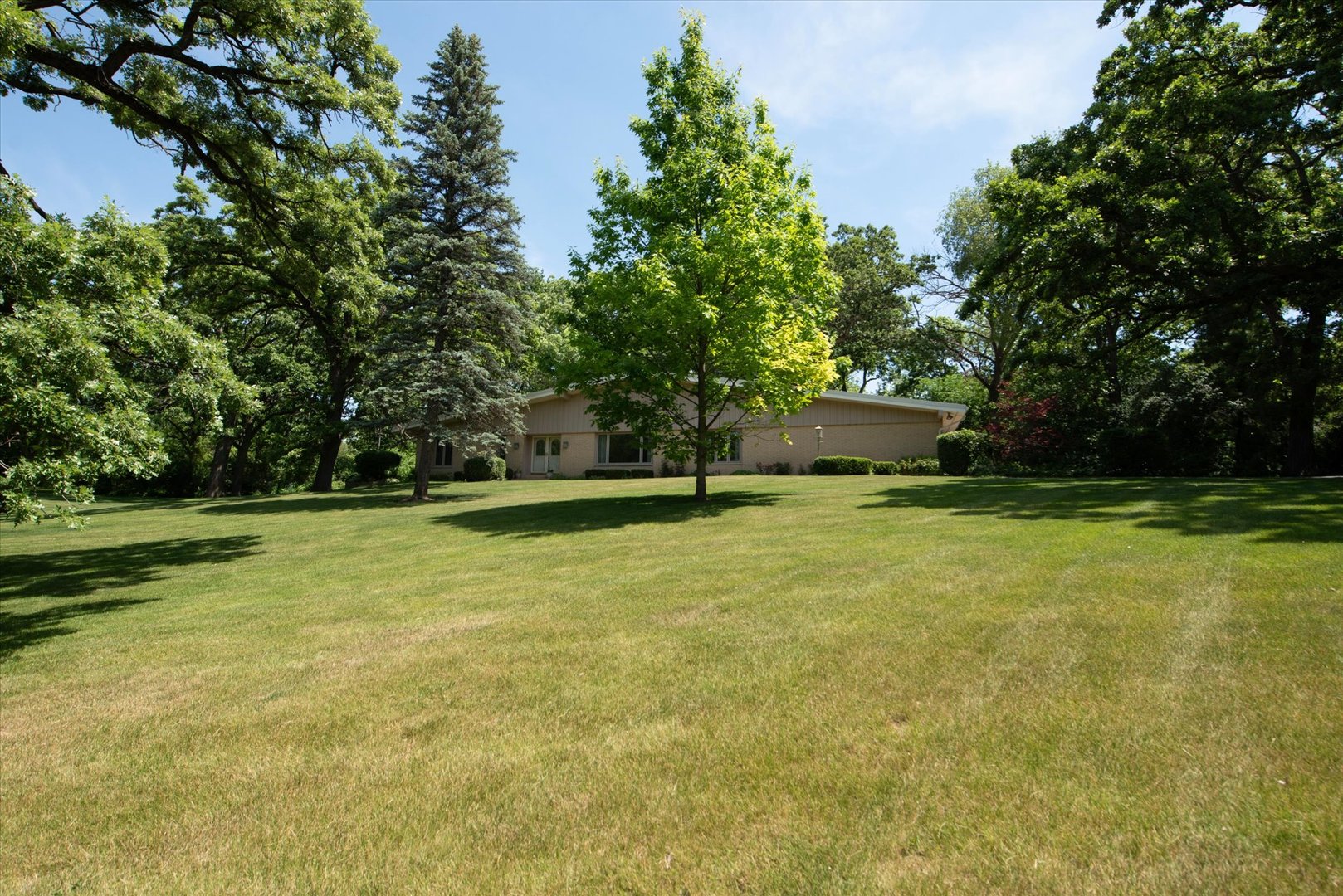 1196 Nottingham Lane Property Photo 44