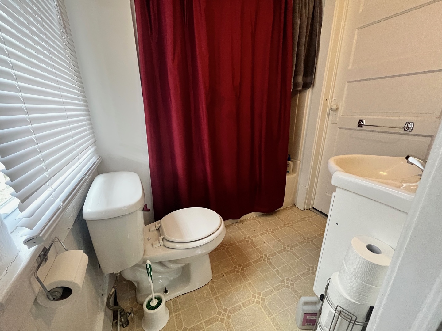 309 S Coler Avenue Property Photo 8