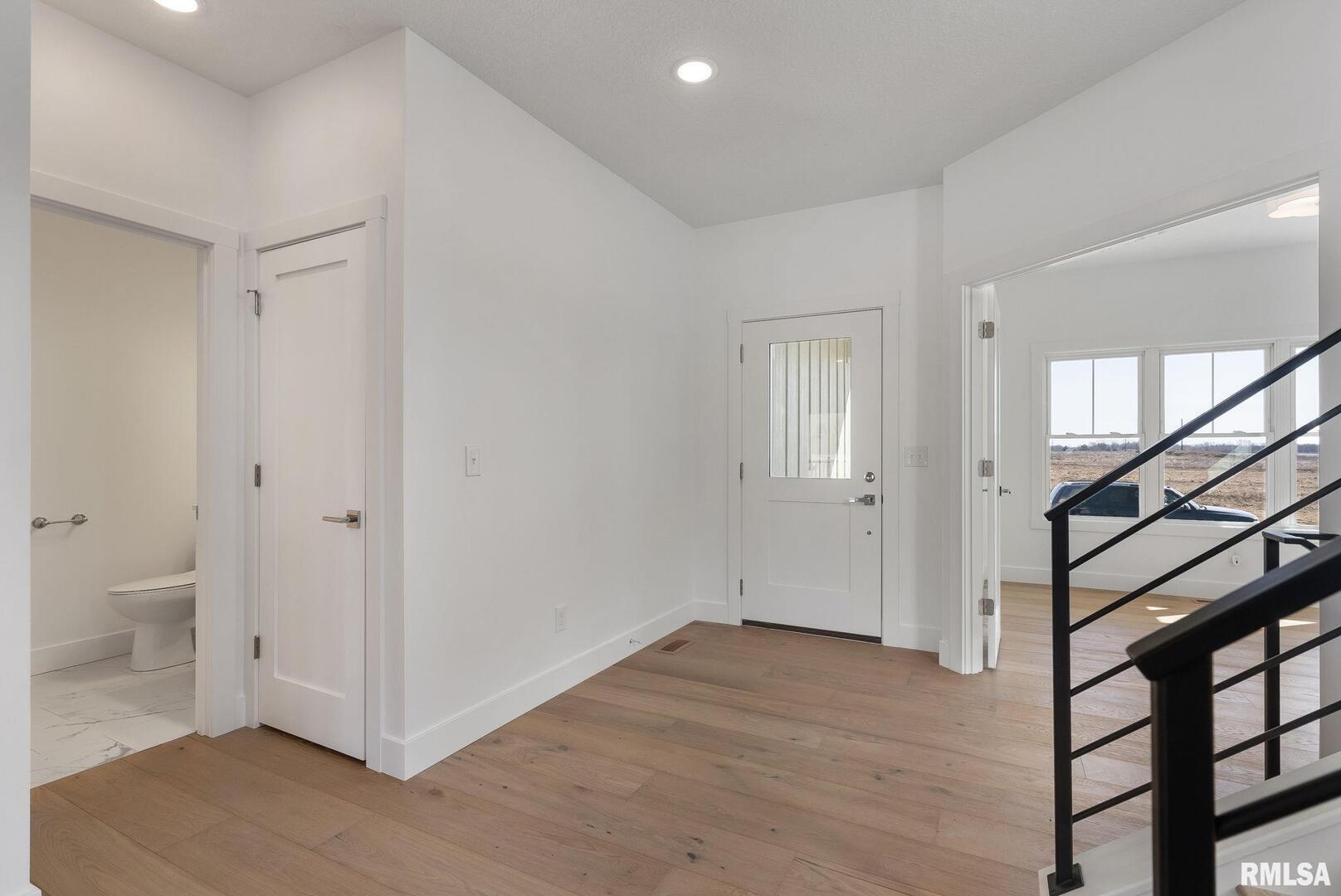6574 Pelican Street Property Photo 4