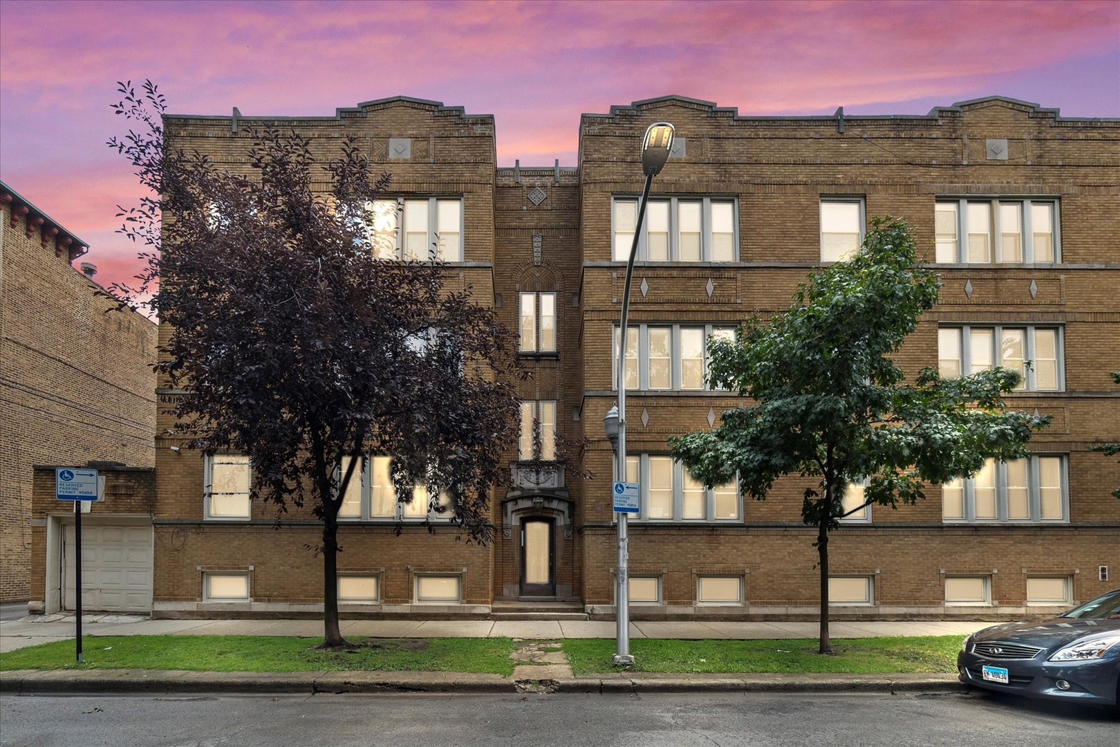 7431 N Hoyne Avenue G Property Photo 1