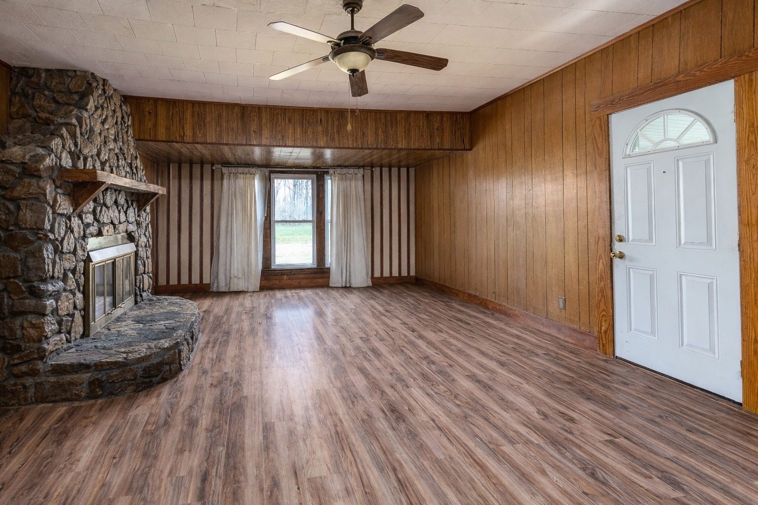 15016 Harmony Church Road Property Photo 6