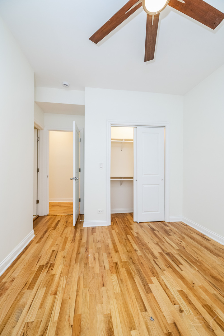 6711 S Paxton Avenue Property Photo 12