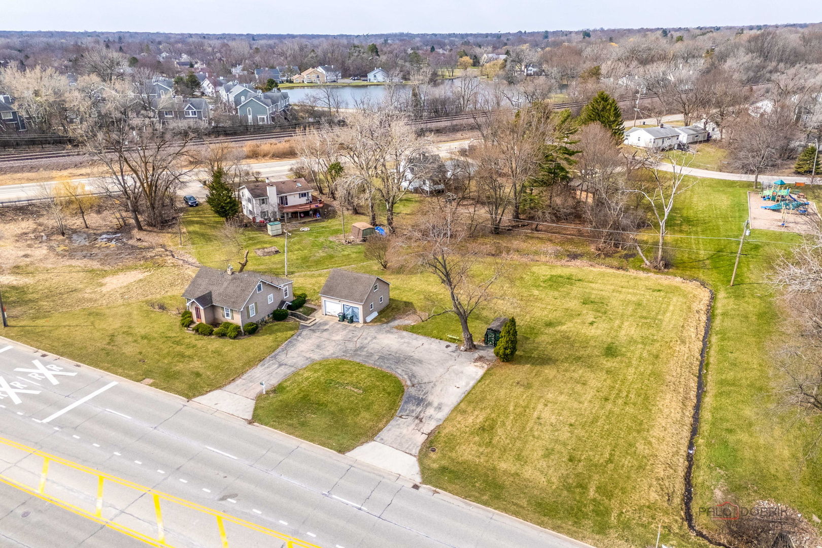 580 N Quentin Road Property Photo 3