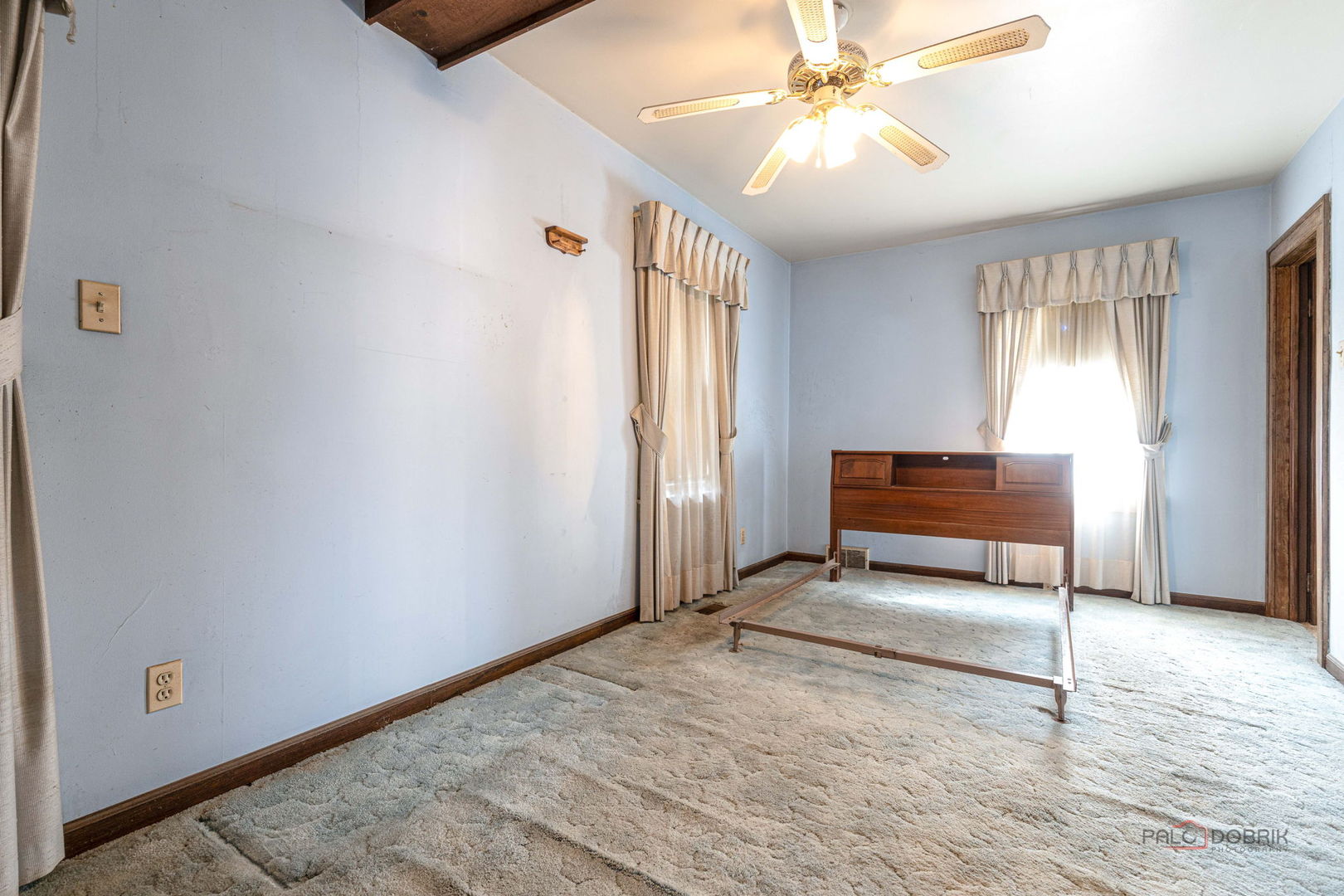580 N Quentin Road Property Photo 14