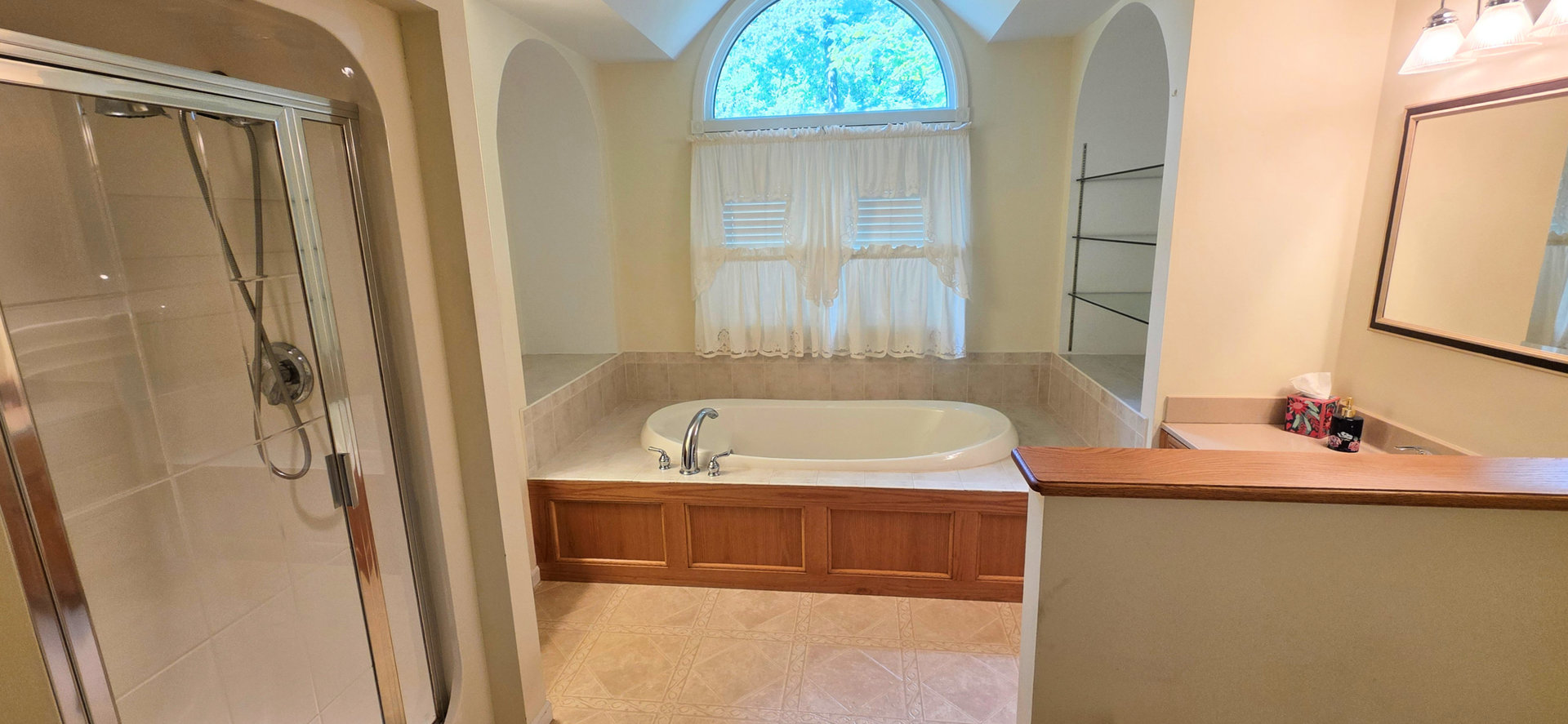 4958 Northridge Drive Property Photo 8
